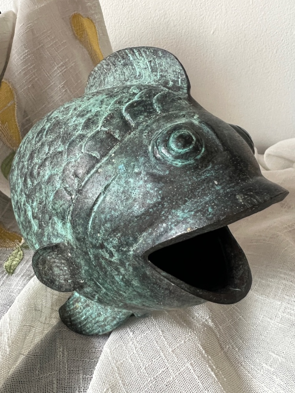 Vintage Asian Bronze Koi Fish Vase - Picture 5 of 7